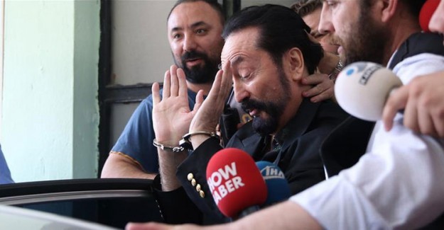Adnan Oktar Taktik Değiştirdi, Atatürk'e Sığındı