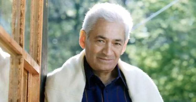 Adnan Şenses Biyografi