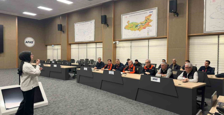 AFAD Ekiplerine İşaret Dili Eğitimi Başladı