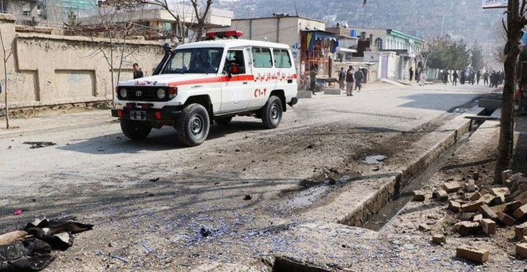 Afganistan’da Bombalı Saldırı: Ölü Ve Yaralılar Var!