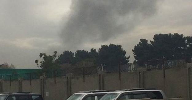 Afganistan'da Bombalı Saldırıda 3 Polis Öldü