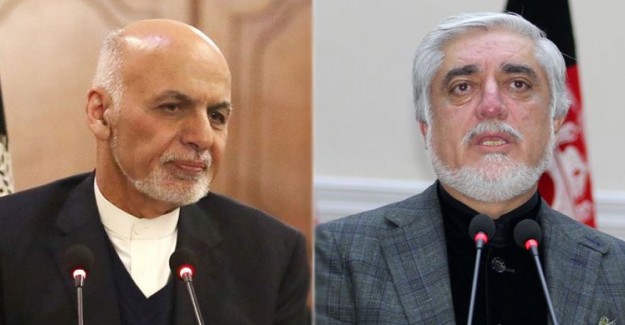 Afganistan'da Seçim Sonrası Hem Gani Hem Abdullah Yemin Etti