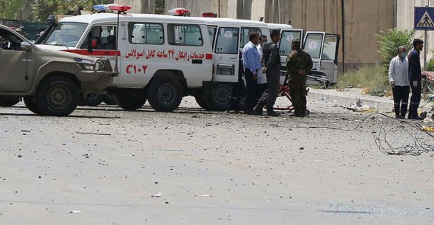 Afganistan'da Taliban Karakola Saldırdı: 20 Ölü