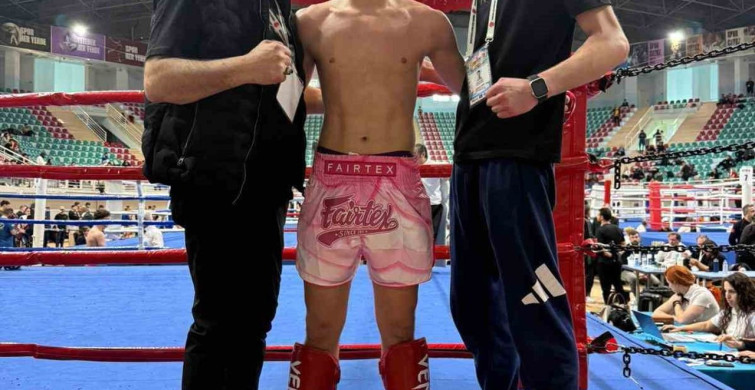 Afyonkarahisar Sporcuları Kickboks Türkiye Şampiyonası'nda Öne Çıktı
