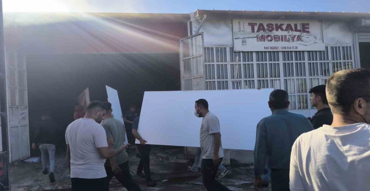 Afyonkarahisar'da iş yerinde tüp patlaması sonrası yangın çıktı