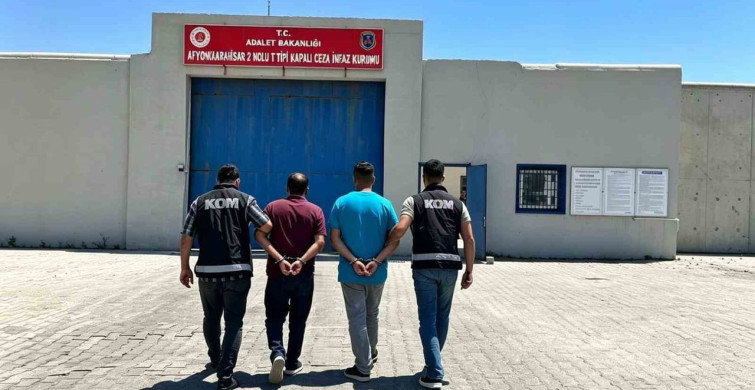 Afyonkarahisar'da kaçakçılık suçundan aranan iki şahıs yakalandı