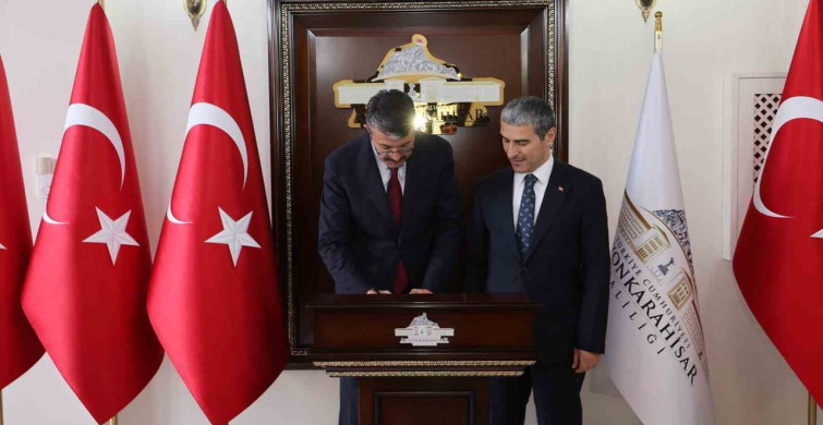 Afyonkarahisar'da kamu kurumları arasındaki koordinasyonun güçlendirilmesi masaya yatırıldı
