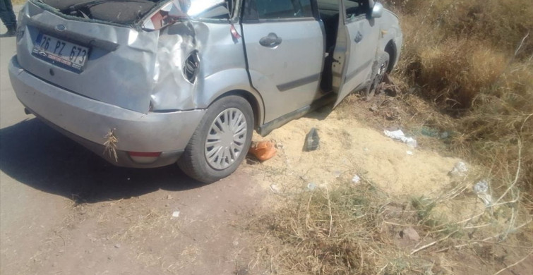 Afyonkarahisar'da Otomobil Devrildi: 4 Yaralı