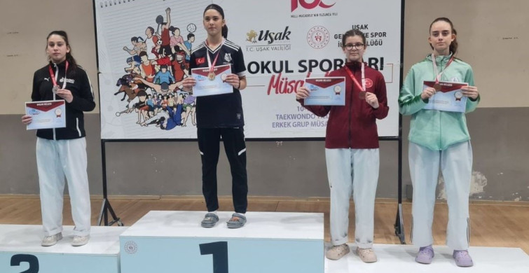 Afyonkarahisarlı Taekwondocular Uşak'ta Başarı Sağladı