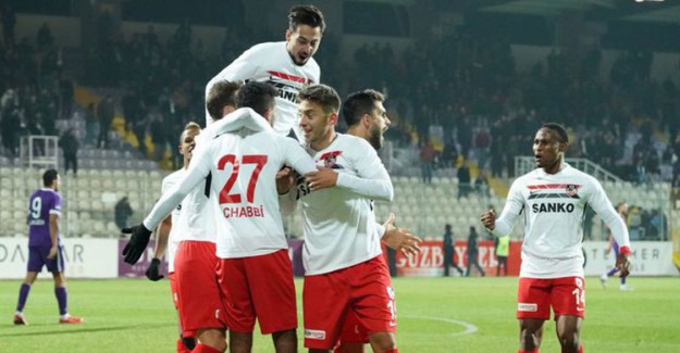 Afyonspor 1 - 4 Gazişehir Gaziantep Maç Özeti ve Golleri İzle