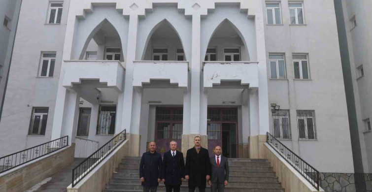 Ağrı'da Eğitim Altyapısına Daha Fazla Hız Veriliyor