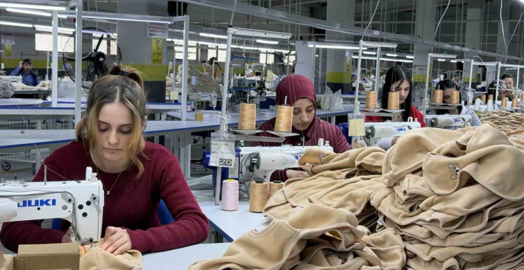 Ağrı'da üretilen bebek giysileri dünya pazarlarına ulaşırken istihdamı artırıyor