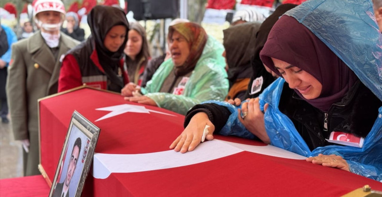 Ağrı'daki Askeri Araç Kazasında Şehit Olan Uzman Çavuş Selman Akarsel Konya'da Uğurlandı