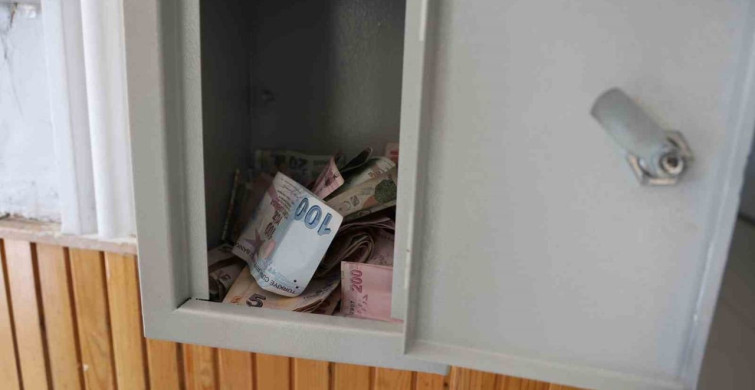 Ahi sandığı uygulaması ihtiyaç sahibi öğrencilerin yardımına koştu