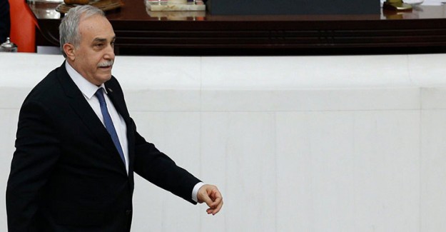 Ahmet Eşref Fakıbaba Kimdir?