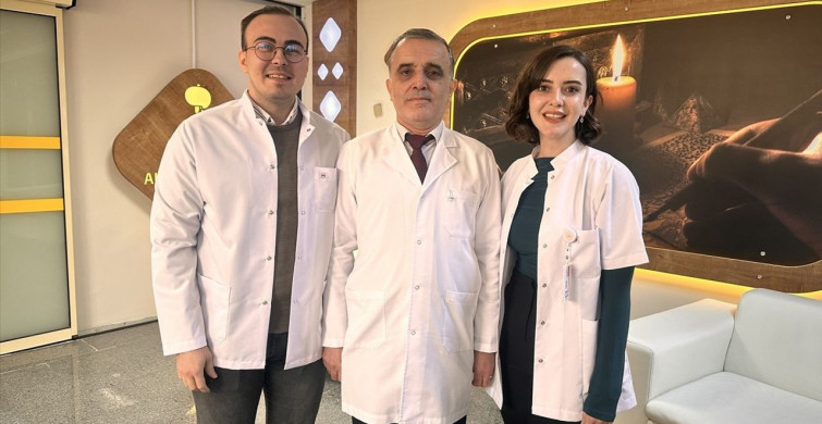 Aile Bağlarıyla Sağlıkta Başarı: Akşehir Devlet Hastanesi'nde Doktor Baba, Kızı ve Damat