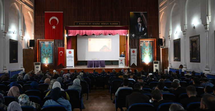Aile ve Cami: Bütünlük için Önemli Kurumlar