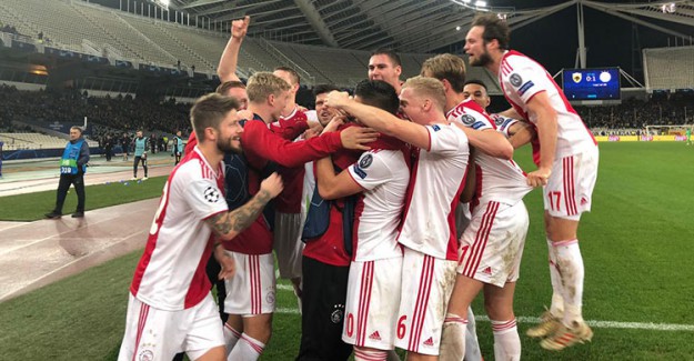 Ajax, Yunanistan’da Turu Garantiledi!