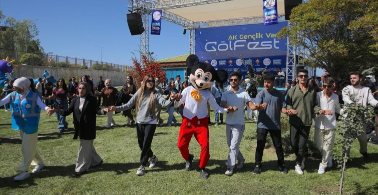 AK Gençlik Van GölFest 2023 Tamamlandı