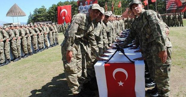 AK Parti, Askerlik Sistemine İlişkin Kanun Teklifinin Geri Çekileceği İddialarını Yalanladı 
