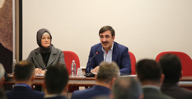 AK Parti Dış İlişkiler Başkanı: Ülkemize Yatırım Yapmanın Tam Zamanı 