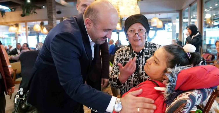 AK Parti Eskişehir İl Başkanı Engelli Bireylerle Buluştu