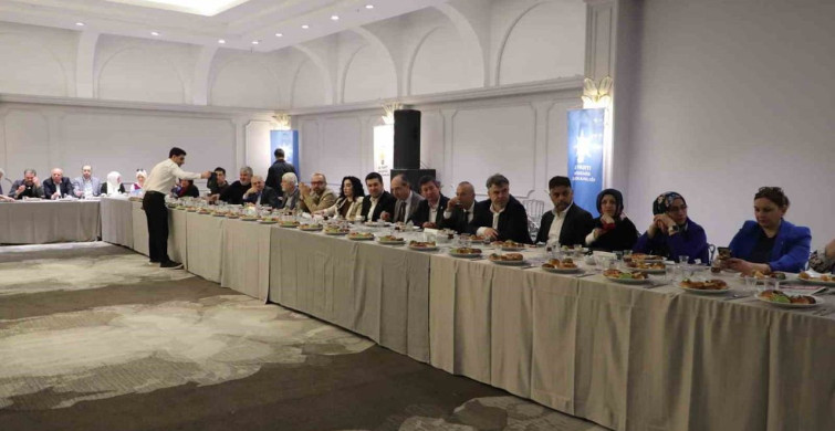 AK Parti Eskişehir Vefa Buluşması Düzenlendi