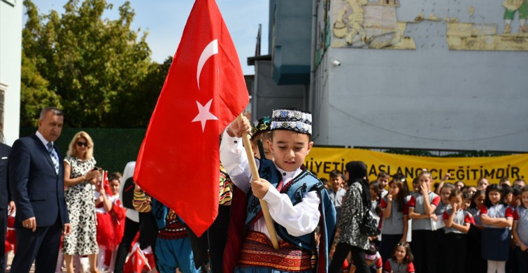 AK Parti Genel Başkan Yardımcısı Belgin Uygur'dan Gazze'deki Çocuklara Dikkat Çeken Mesaj