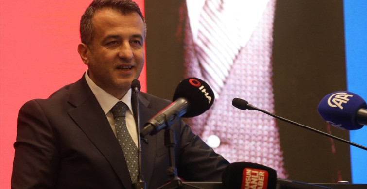 AK Parti Genel Başkan Yardımcısı Mustafa Demir'den Belediye Başkanlığına Dair Vurucu Mesajlar