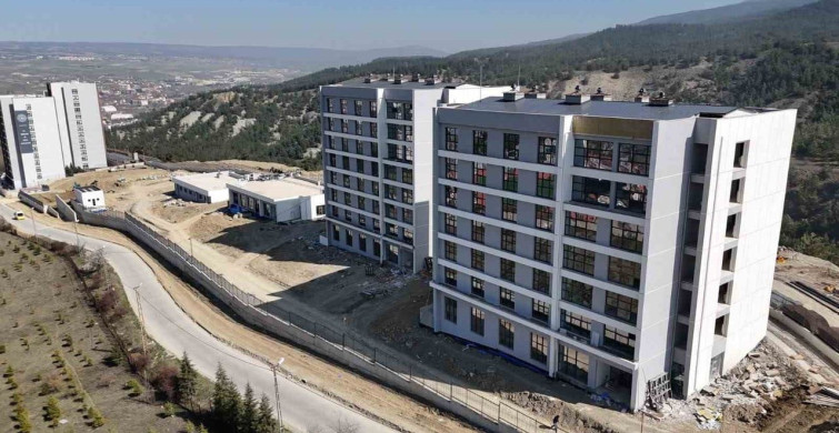 AK Parti Heyeti, Karabük'te Eğitim Yatırımlarını İnceledi