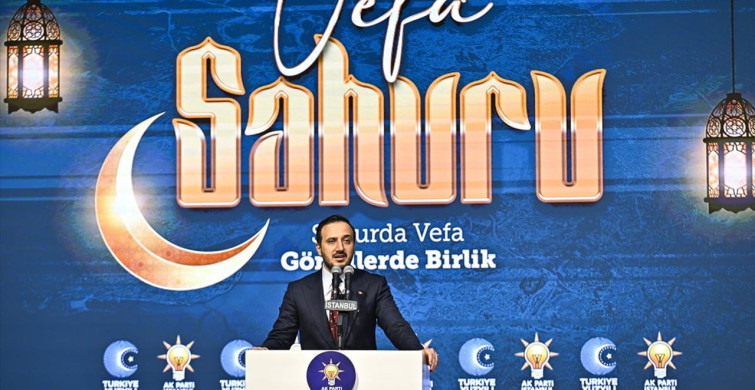 AK Parti İstanbul İl Gençlik Kolları Sahur Programında Bir Araya Geldi