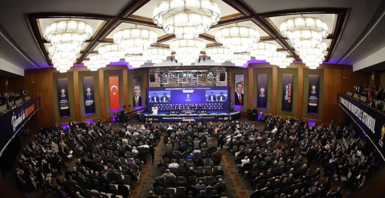 AK Parti İstanbul'dan Mahalle Başkanları İstişare Kampı