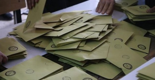 AK Parti İzmir'de Seçim Sonuçlarına İtiraz Etti!
