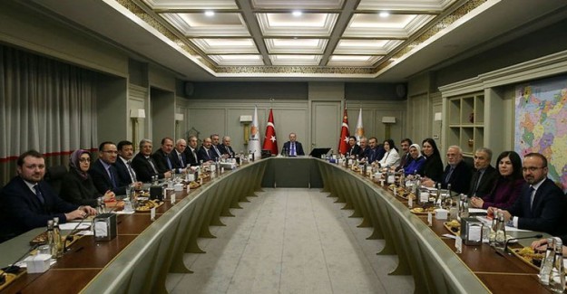 AK Parti MKYK, Cumhurbaşkanı Erdoğan Başkanlığında Toplandı