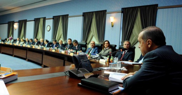 AK Parti Seçim Stratejisini Belirleyecek