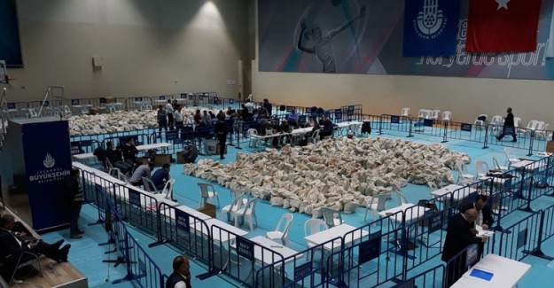 AK Parti, YSK'ya İstanbul Seçimlerinin Yenilenmesi İçin Başvuru Yaptı