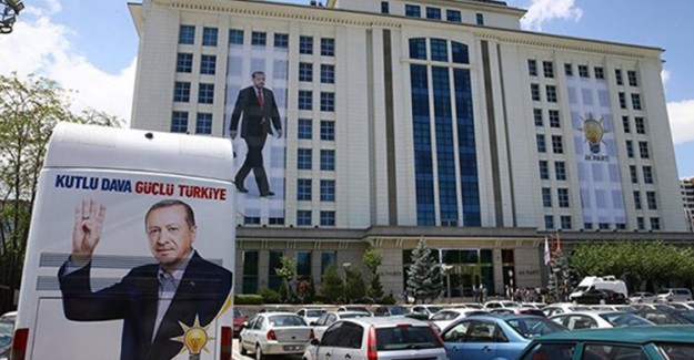 AK Parti'de Aday Adaylığı Süreci Uzatıldı
