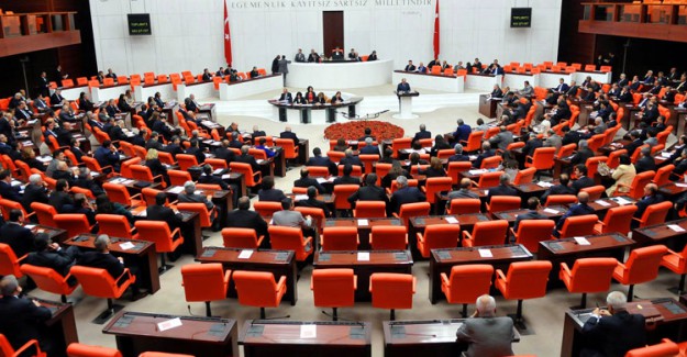 AK Parti'de TBMM Başkanlığı İçin Naci Bostancı Adı Öne Çıkıyor