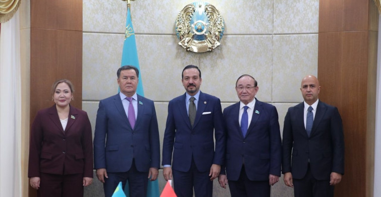 AK Parti'den Kazakistan'a Önemli Temaslar