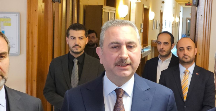 AK Parti'den Milli Dayanışma ve Demokrasi Raporu