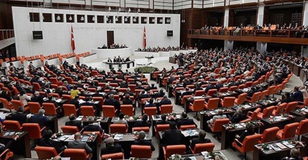 AK Parti'den Rekor Açıklaması! Tam 6 Bin 647 Başvuru