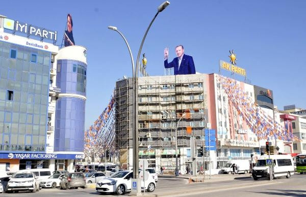 AK Parti'li belediyede milyar liralık yolsuzluk iddiası!
