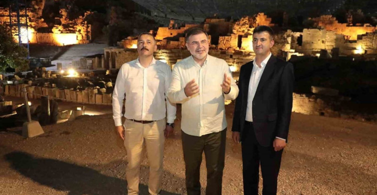 Ak partili saygılı, efes'teki gece müzeciliğinin turizme katkısına dikkat çekti