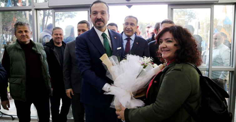 AK Parti'nin Yeni Yükseliş Dönemi Manisa'da Vurgulandı