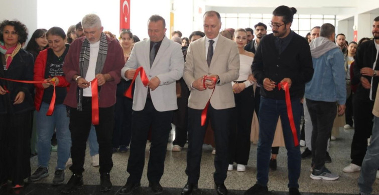 Akademisyenlerden Sanatseverlere Eşsiz Bir Sergi