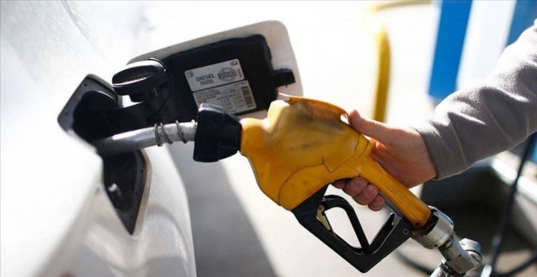 Akaryakıta bugün zam, indirim var mı? Benzin ve motorin ne kadar oldu? 8 Ocak Pazar akaryakıt fiyatları