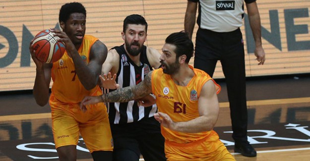 Akatlar’daki Derbide Kazanan Galatasaray!