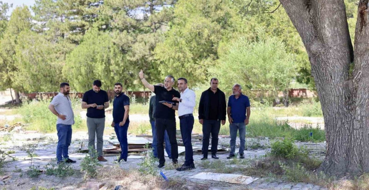 Akçadağ Belediyesi Yeni Hizmet Binasının İnşaat Çalışmaları Devam Ediyor