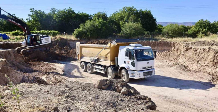Akçadağ'da 50 yataklı öğretmenevi için temel çalışmaları başladı