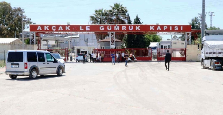 Akçakale Gümrük Kapısı 12 Yıl Aradan Sonra Sivil Geçişlere Açılıyor